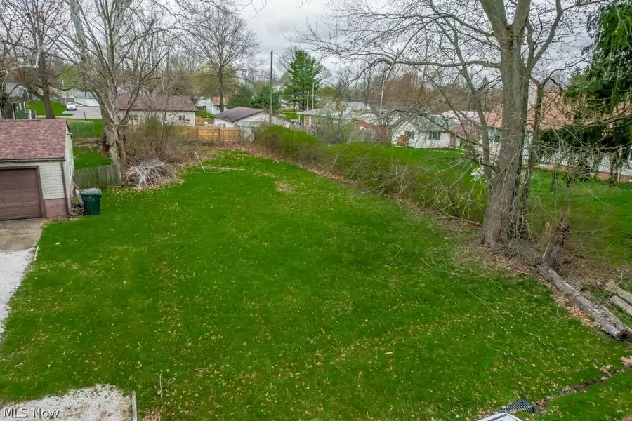 000 Meadowbrook Avenue, Alliance, OH 44601 - #2
