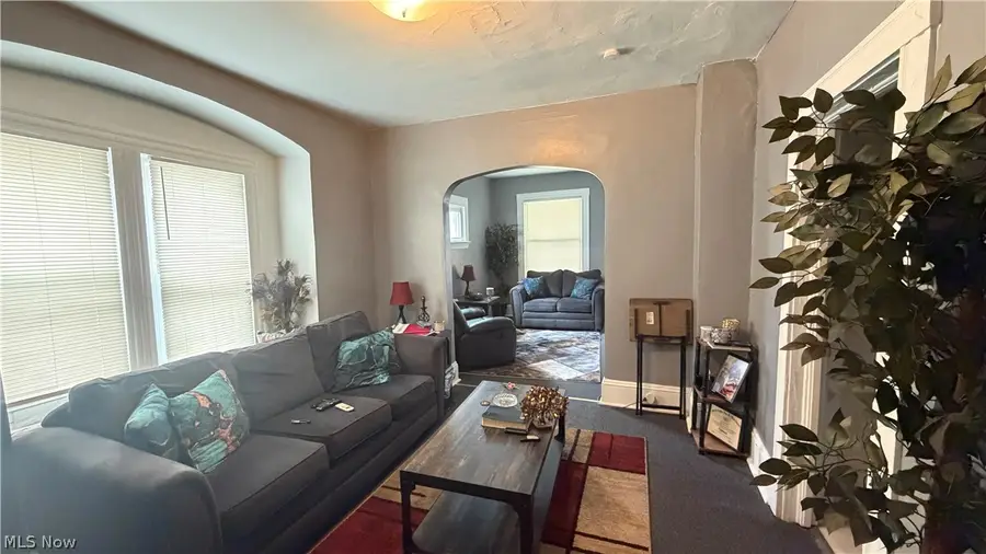 2193 W 104th Street, Cleveland, OH 44102 - #3