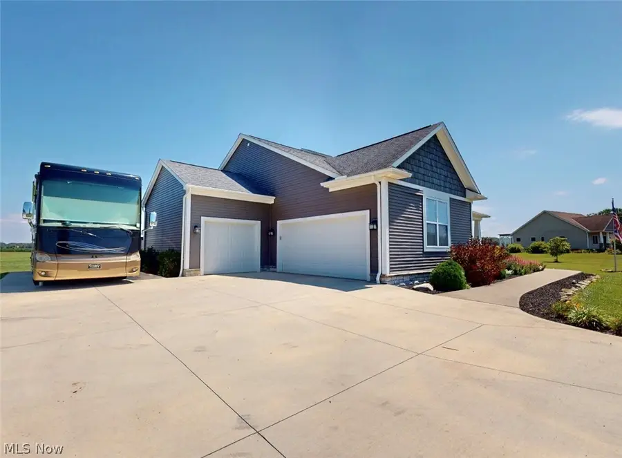 13605 Carrington Drive, Grafton, OH 44044 - #3