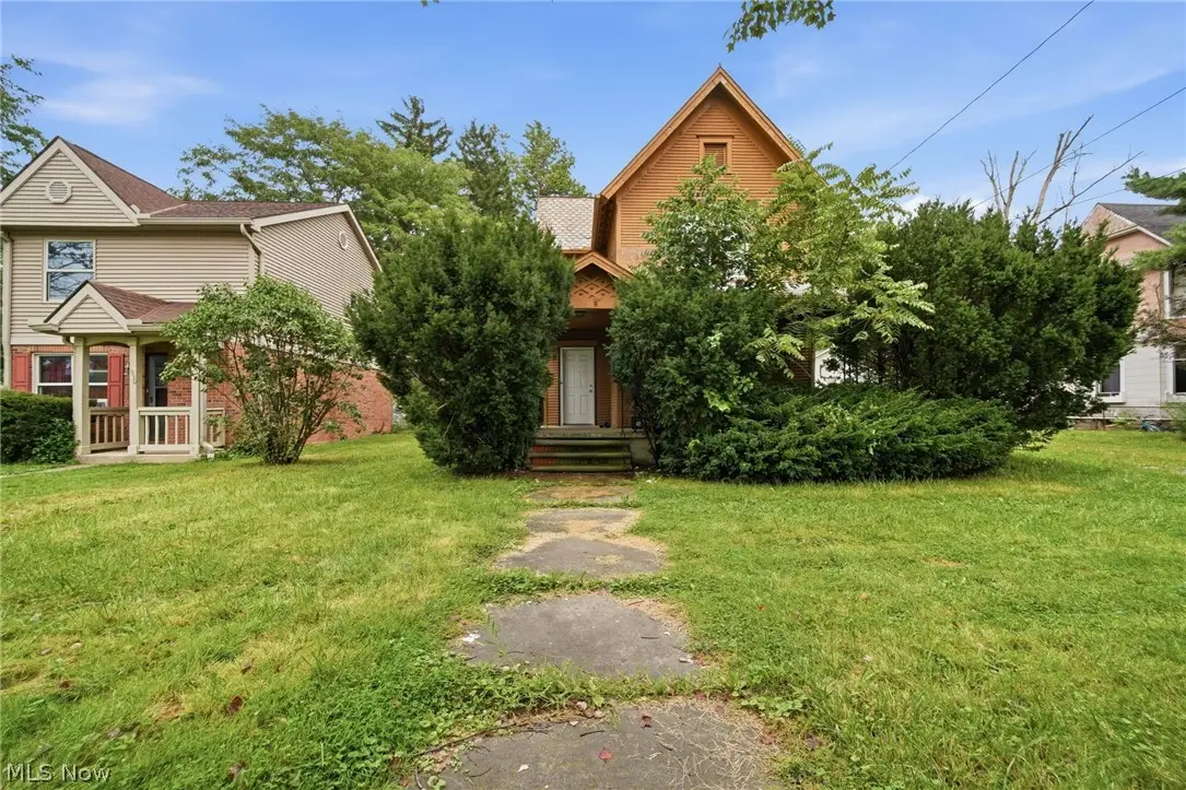 934 Middle Avenue, Elyria, OH 44035 - #1