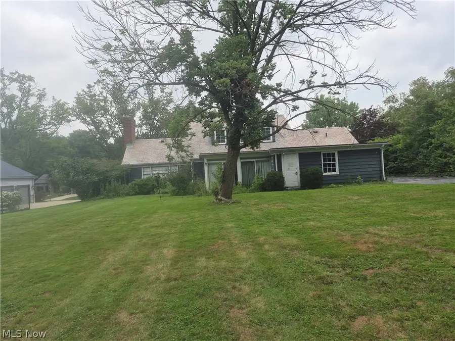 24700 Bryden Road, Beachwood, OH 44122 - #3