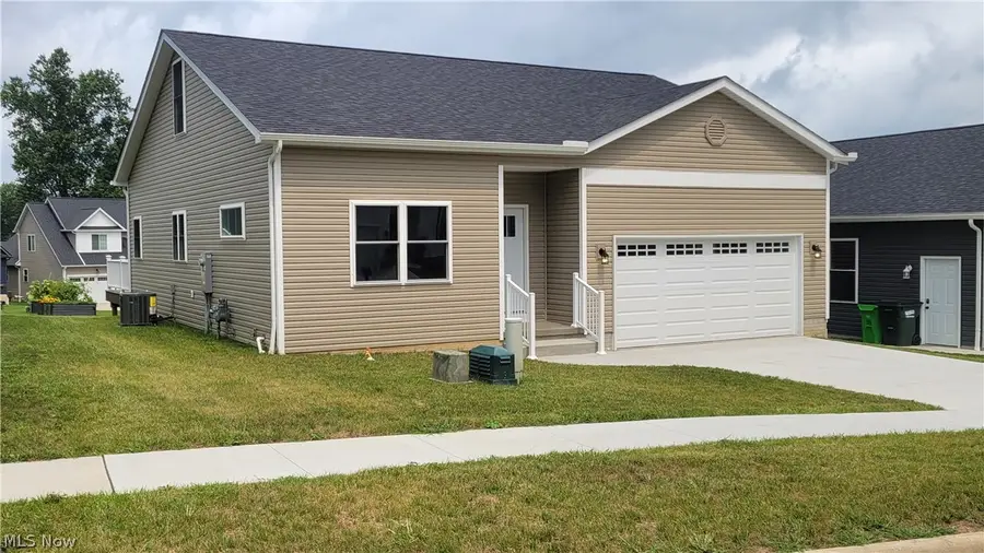 385 Thorn Way, Doylestown, OH 44230 - #3