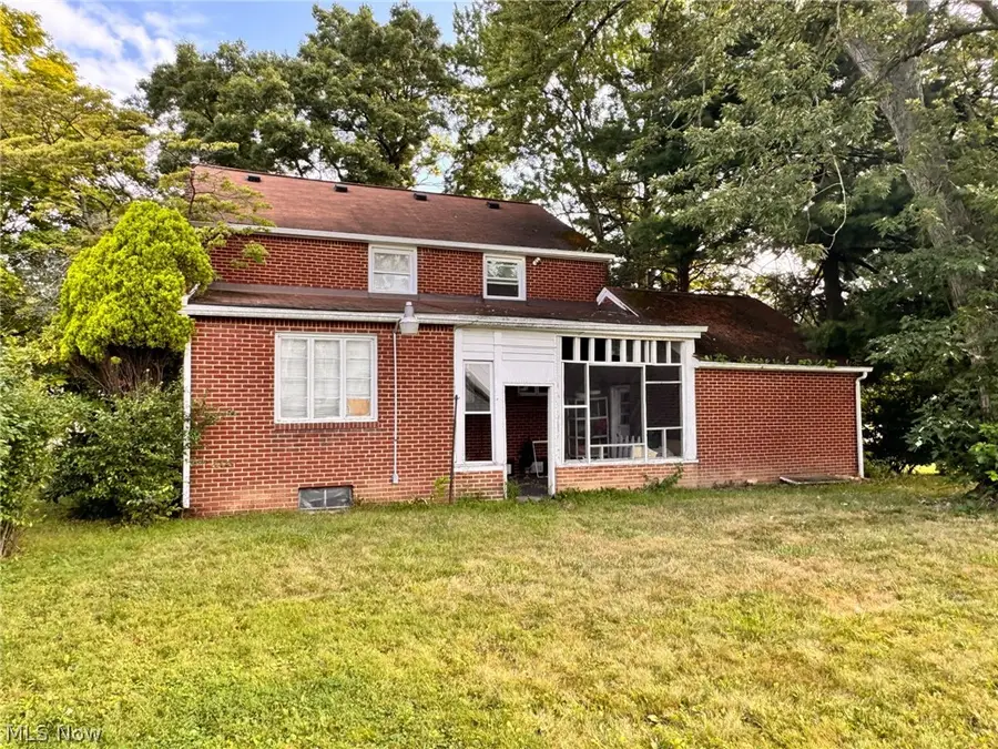 504 33rd Nw Street, Canton, OH 44709 - #2