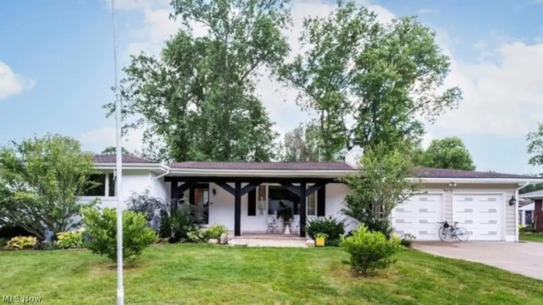 31 Lake Shore Drive, Youngstown, OH 44511 - #1
