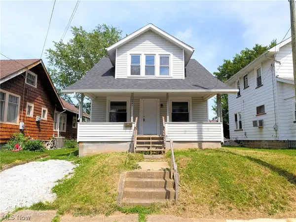 864 10th Ne Street, Massillon, OH 44646