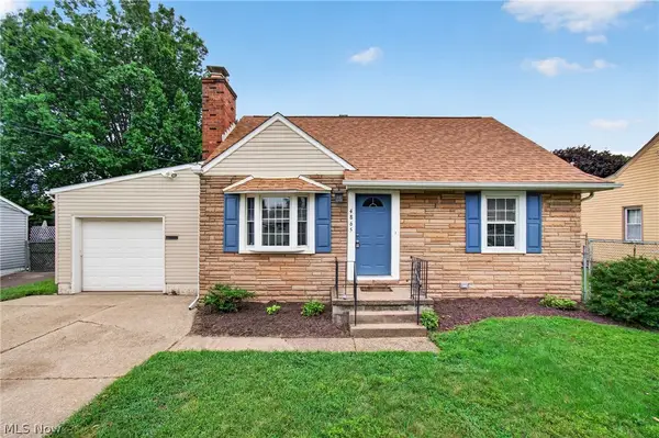 4865 Arbor Sw Road, Canton, OH 44710