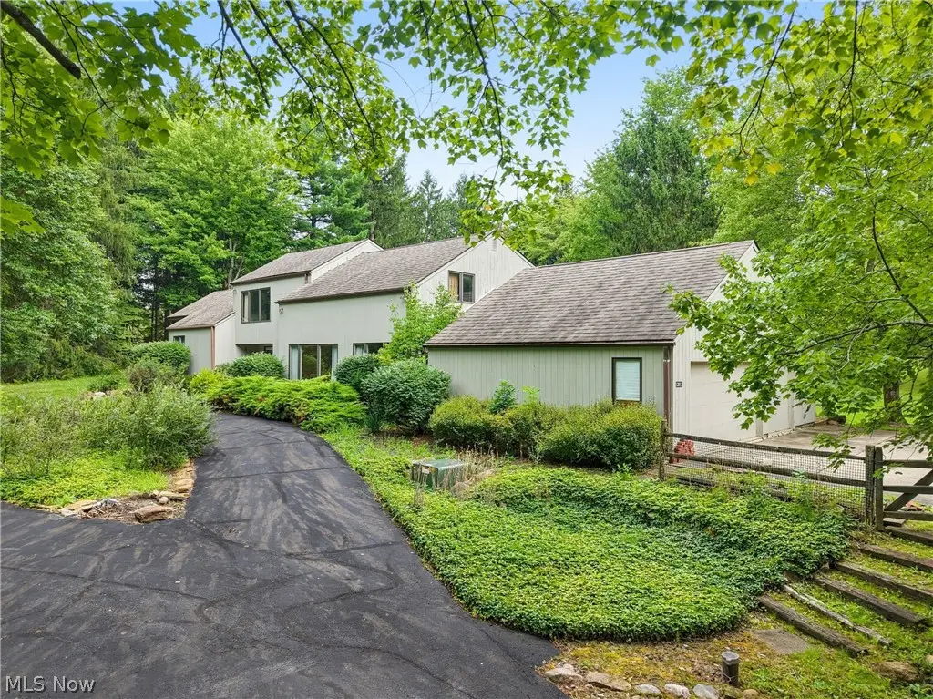 13913 County Line Road, Novelty, OH 44072 - #1