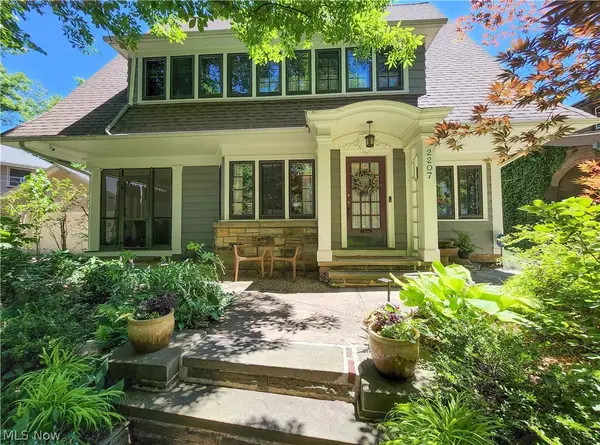 2207 Westminster Road, Cleveland Heights, OH 44118
