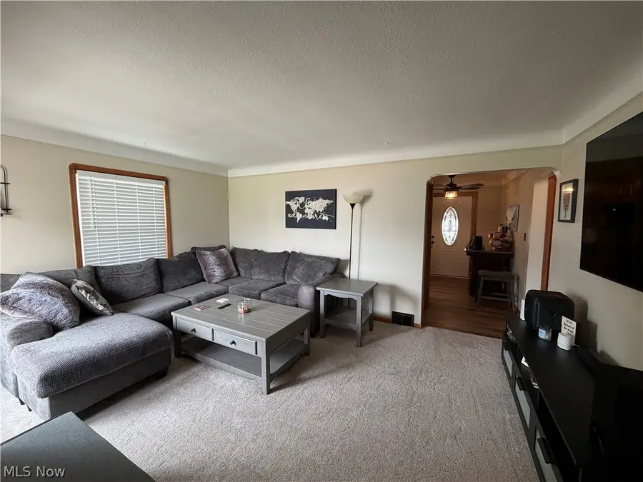 5235 W 46th Street, Parma, OH 44134 - #2