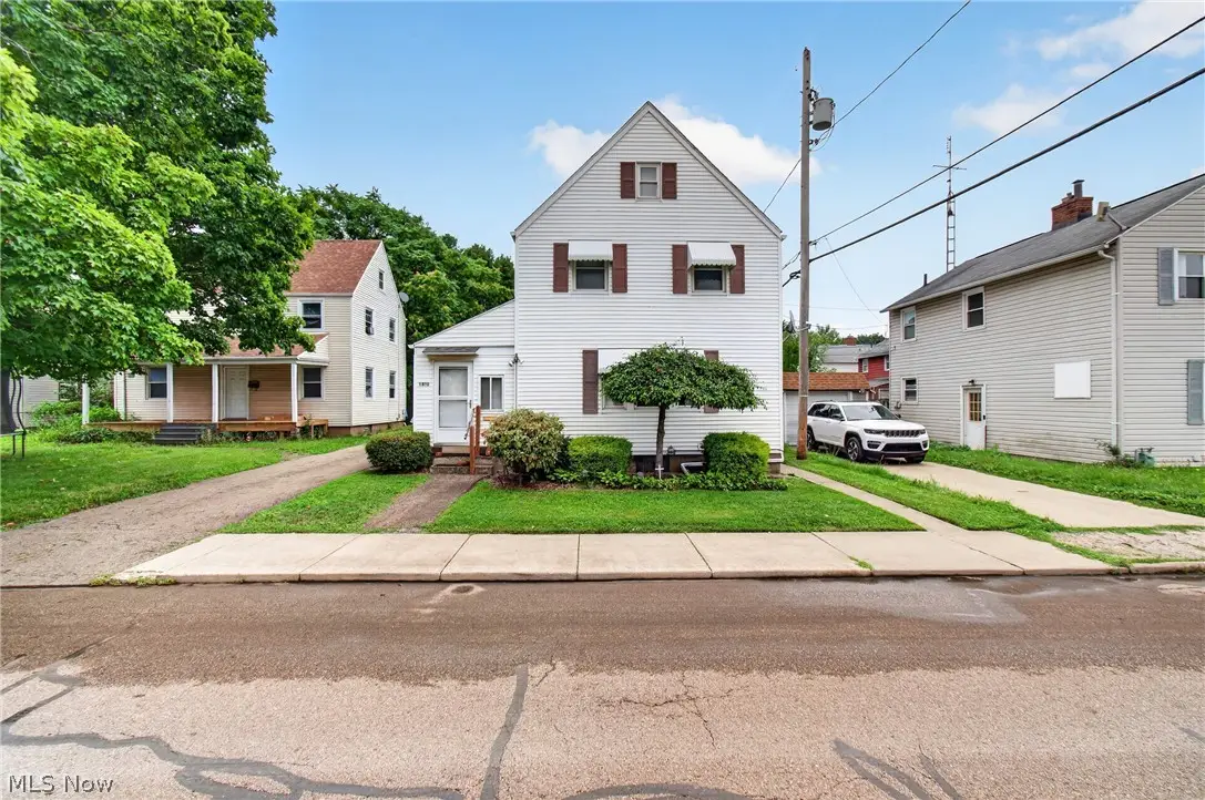 1392 Maryland Sw Avenue, Canton, OH 44710 - #1