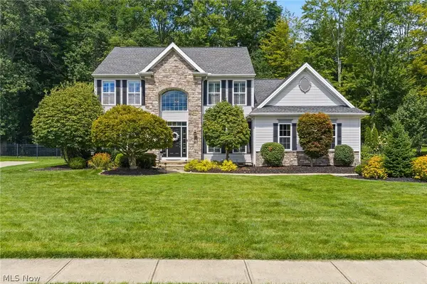 32258 Woodfield Drive, Avon Lake, OH 44012