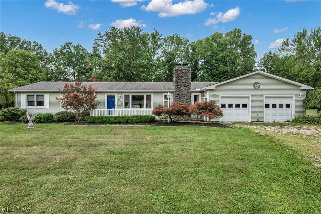 202 Roosevelt Drive, Geneva, OH 44041 - #1