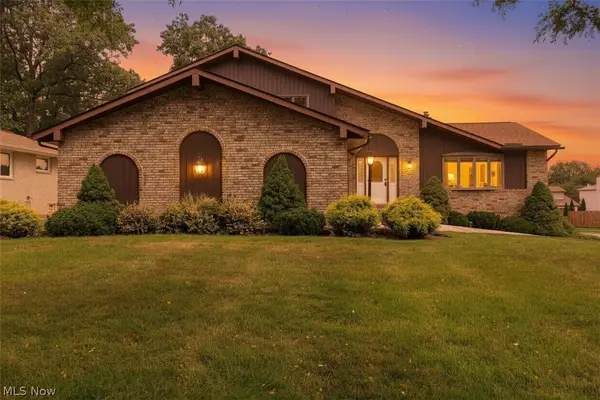 6308 Night Vista Drive, Parma, OH 44129