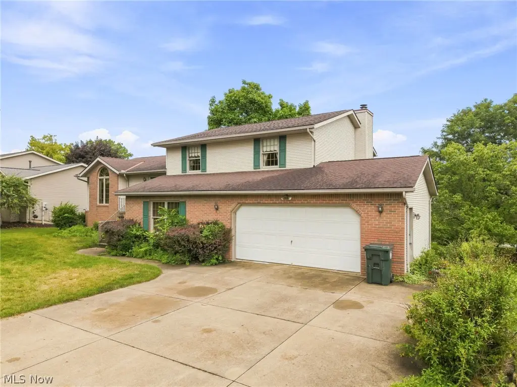 1421 44th Ne Street, Canton, OH 44714 - #1