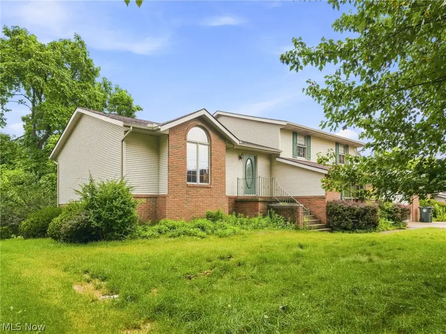 1421 44th Ne Street, Canton, OH 44714 - #3