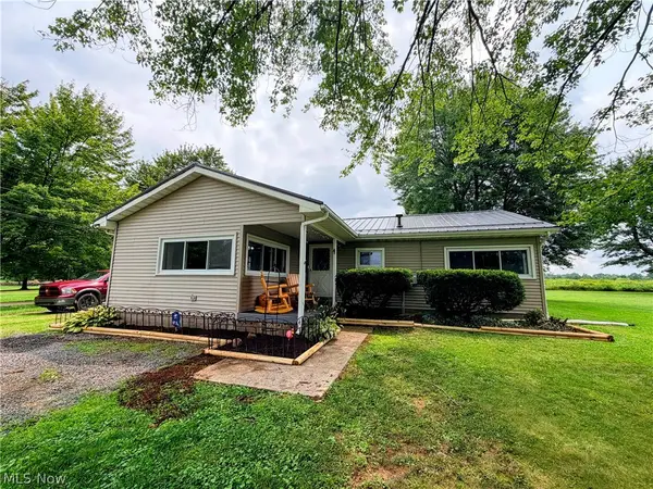 728 Johnson Plank Ne Road, Warren, OH 44481