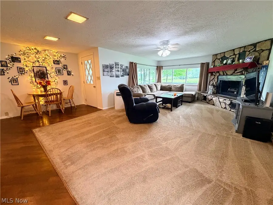 728 Johnson Plank Ne Road, Warren, OH 44481 - #2