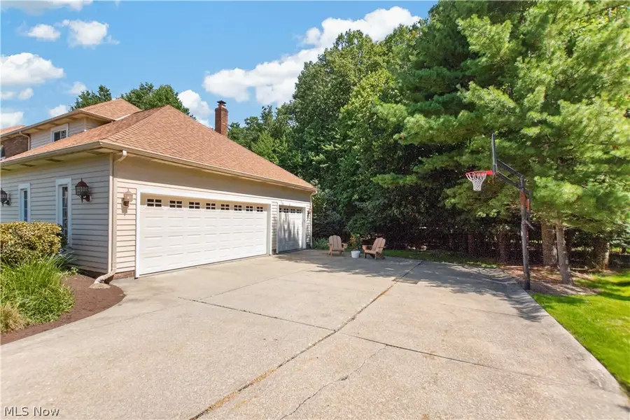 2931 Canterbury Court, Willoughby Hills, OH 44094 - #3