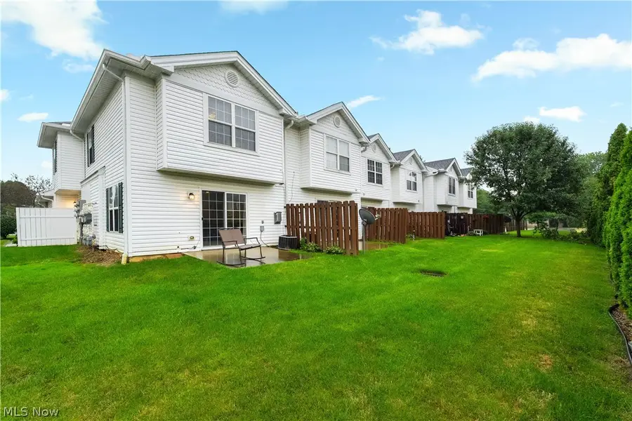 132 Sand Court #6, Fairlawn, OH 44333 - #2