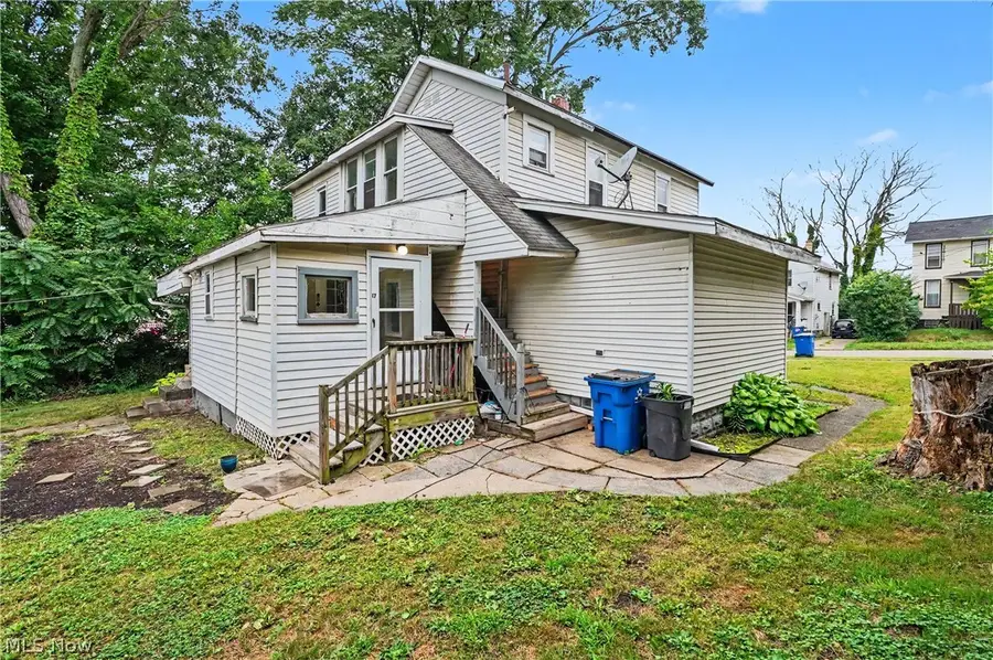 17 W Wilson Avenue, Girard, OH 44420 - #3
