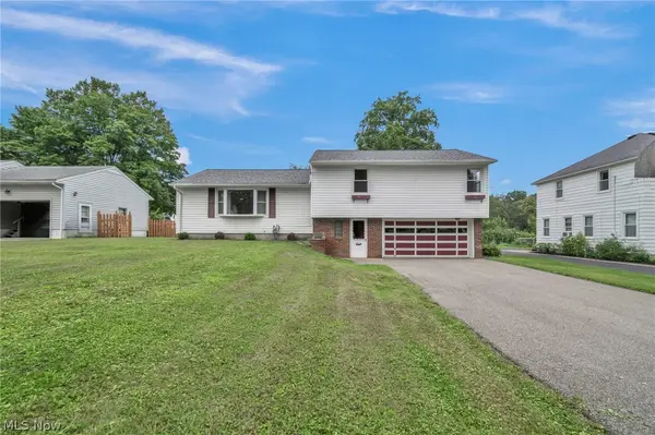 131 Yunker Court, Elyria, OH 44035