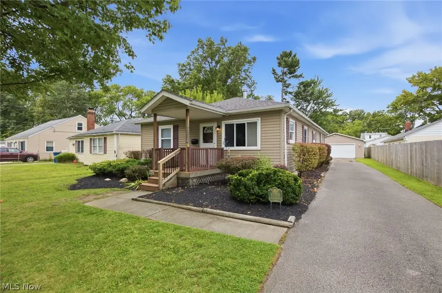 33749 Kenilworth Road, Eastlake, OH 44095 - #3