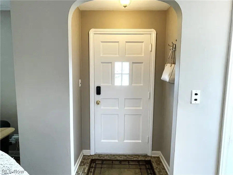 1436 Belrose Road, Mayfield Heights, OH 44124 - #3