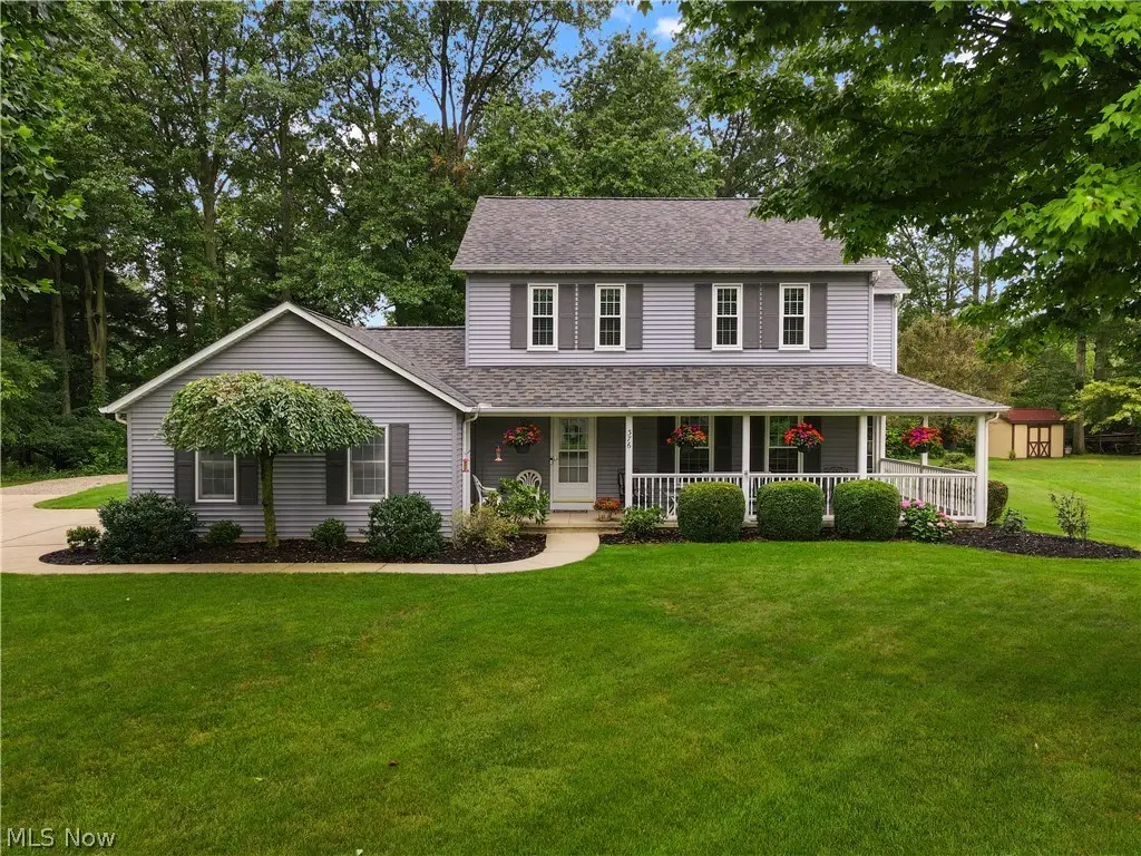 376 Creekside Drive, Avon Lake, OH 44012 - #1