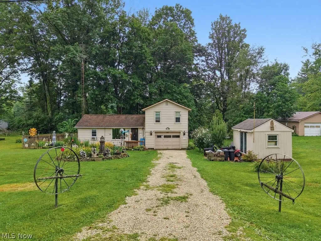 2072 Hilltop Drive, Carrollton, OH 44615 - #1