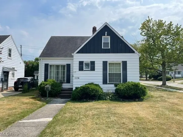 12204 Oak Park Boulevard, Garfield Heights, OH 44125