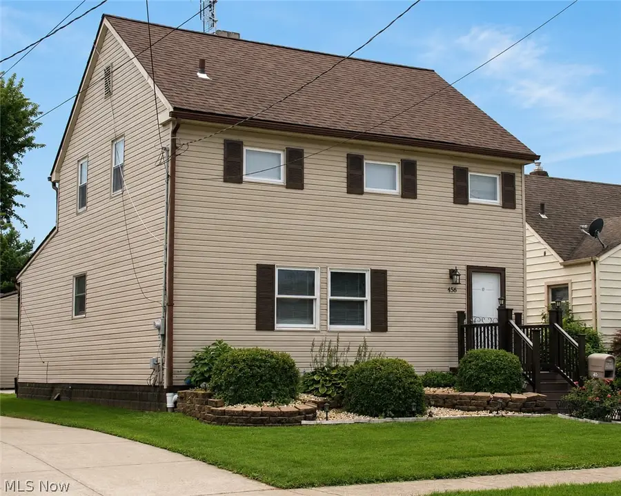 456 W Wilson Street, Struthers, OH 44471 - #2
