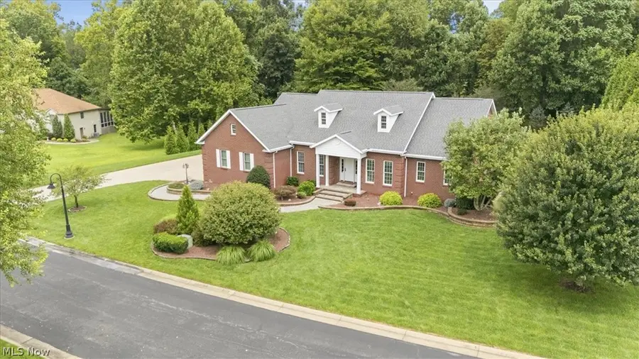 66 Alexander Drive, Williamstown, WV 26187 - #2