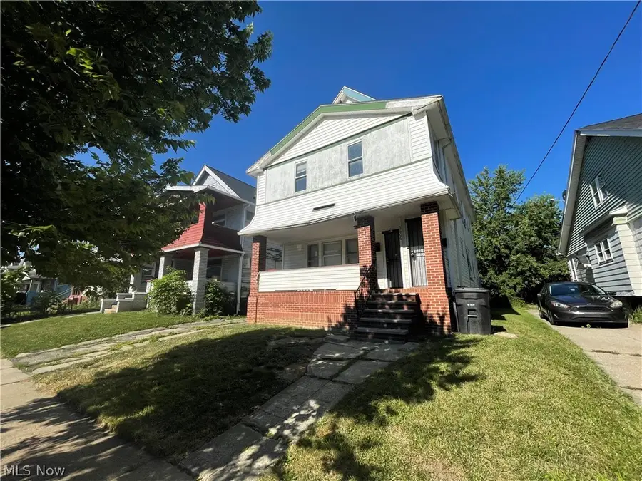 3606 E 112th Street, Cleveland, OH 44105 - #3