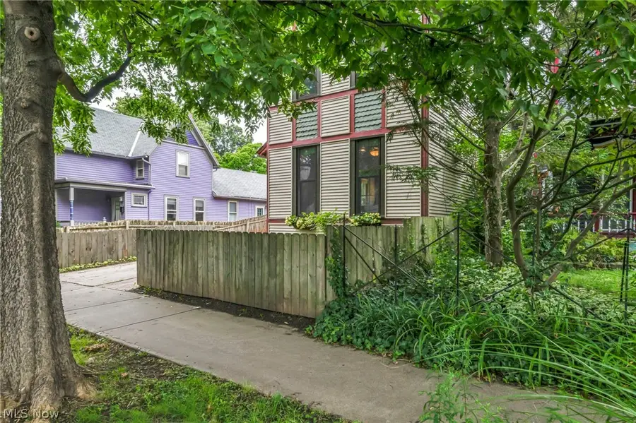 1919 W 45th Street, Cleveland, OH 44102 - #3