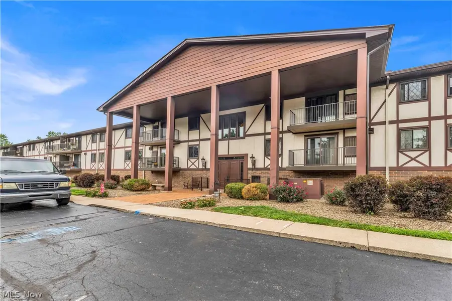 4849 Grace Road #125, North Olmsted, OH 44070 - #2