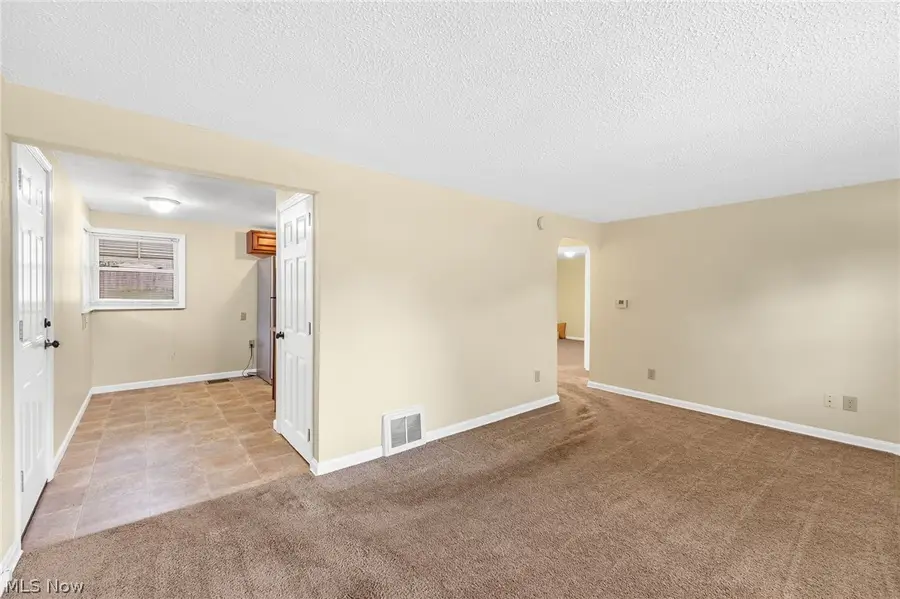 324 Viking Nw Street, North Canton, OH 44720 - #2