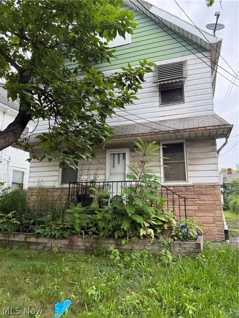 6801 Clement Avenue, Cleveland, OH 44105 - #2