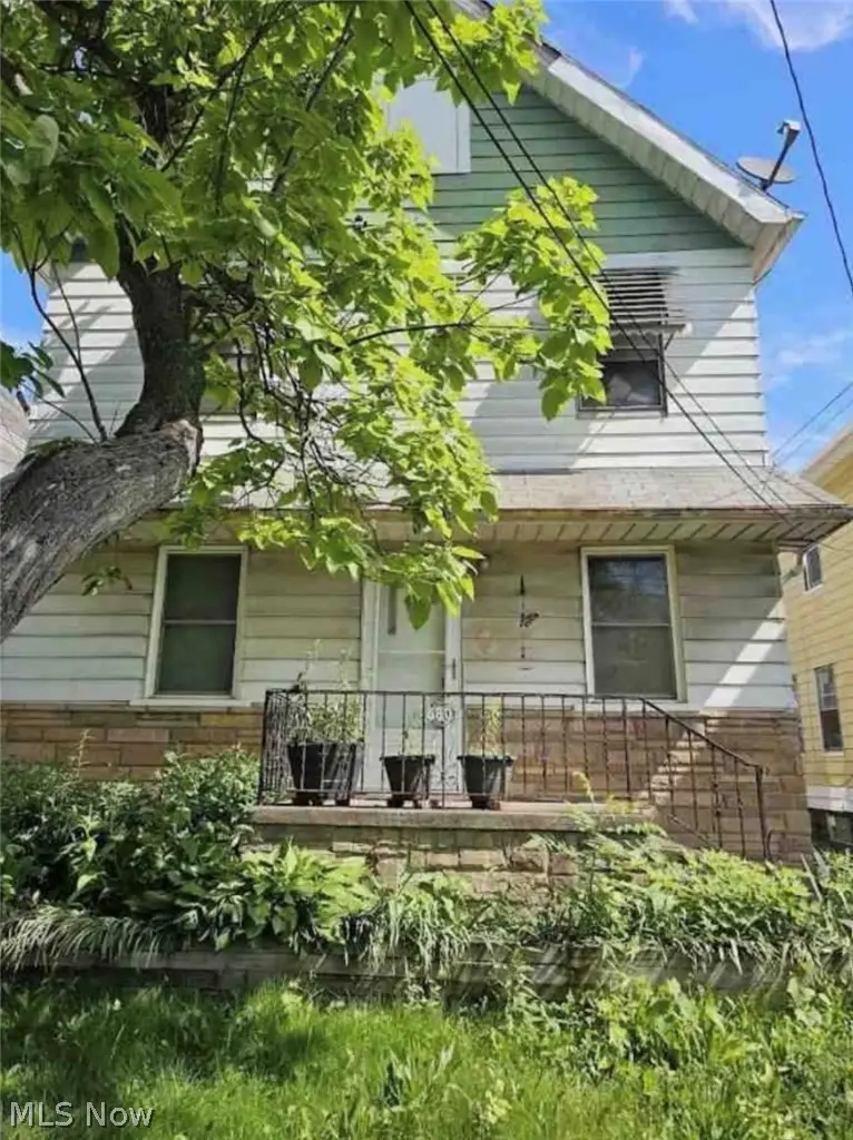 6801 Clement Avenue, Cleveland, OH 44105 - #3