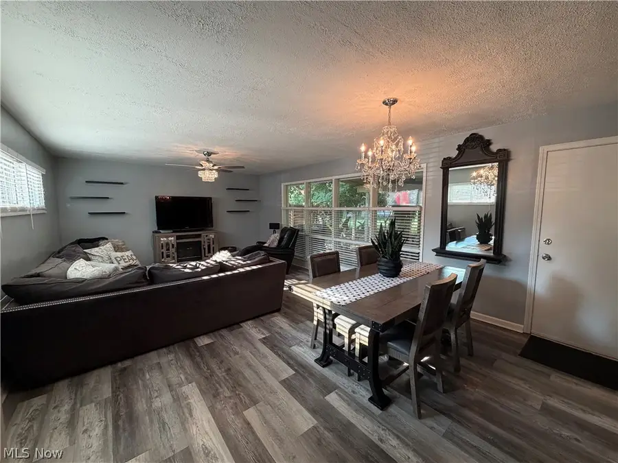 6407 Newland Road, Parma Heights, OH 44130 - #3