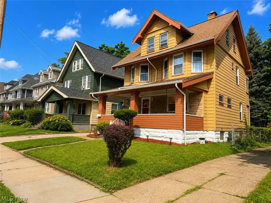 514 E 118th Street, Cleveland, OH 44108 - #3