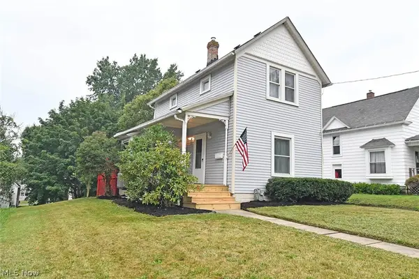 8 Greenbriar Avenue, Rittman, OH 44270