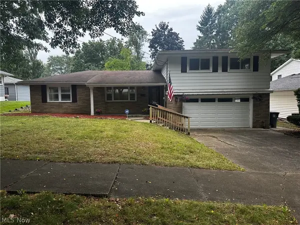 182 Wayne Avenue, Akron, OH 44301