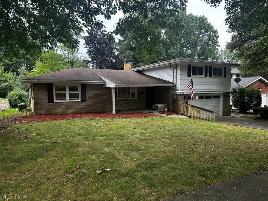 182 Wayne Avenue, Akron, OH 44301 - #3