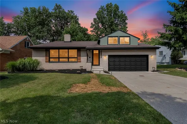 3705 Atherstone Road, Cleveland Heights, OH 44121