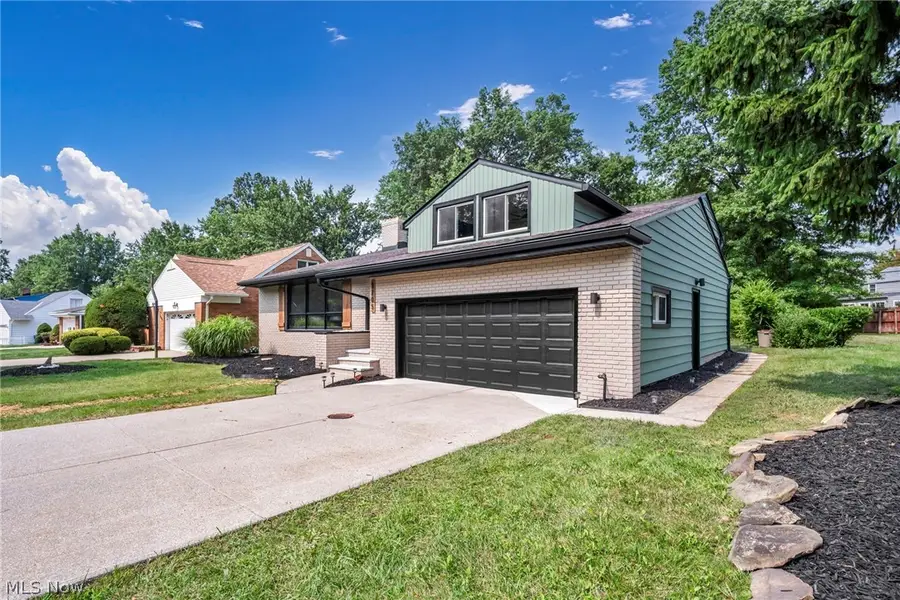 3705 Atherstone Road, Cleveland Heights, OH 44121 - #3