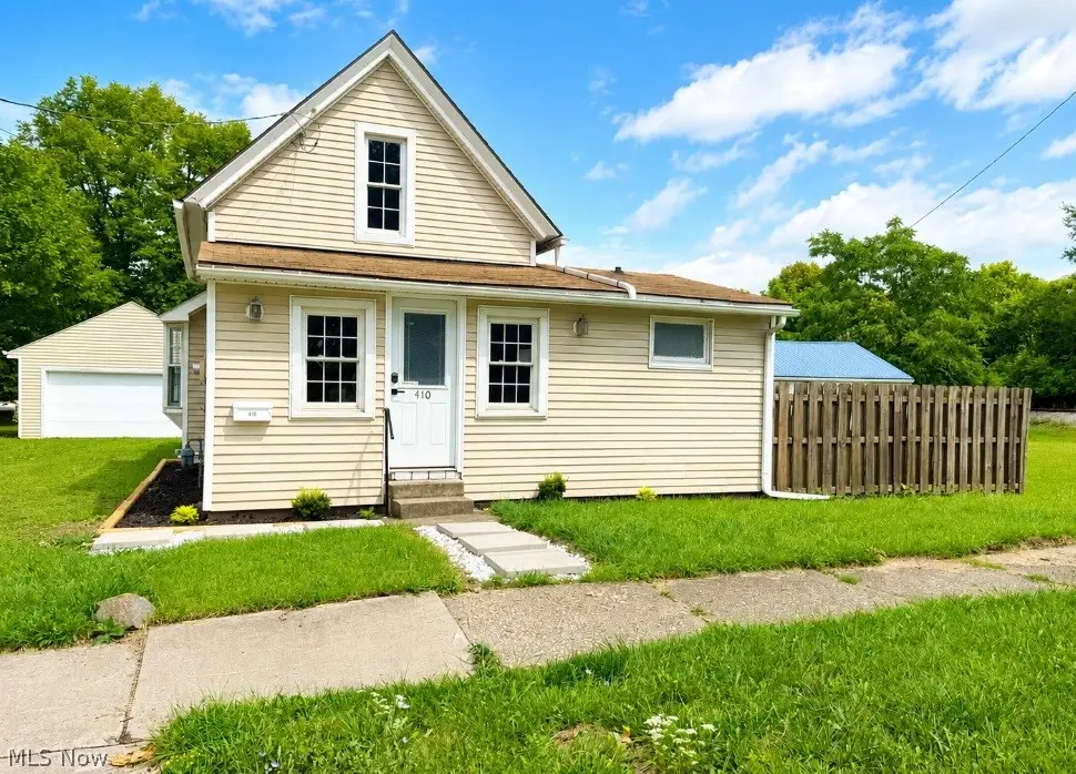 410 E 9th Street, Ashland, OH 44805 - #1
