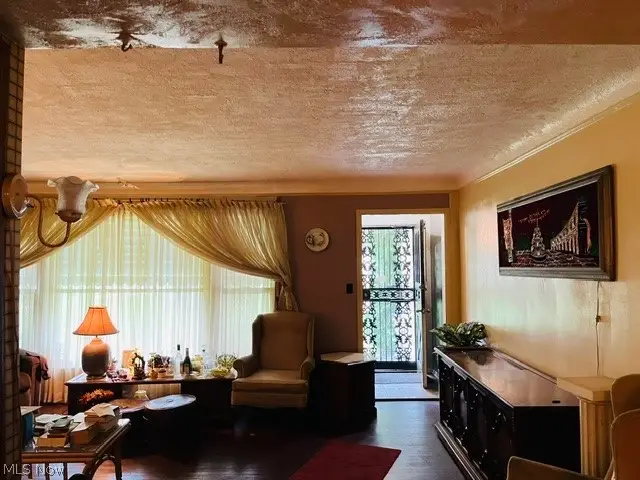 2465 Belvoir Boulevard, Cleveland, OH 44121 - #3
