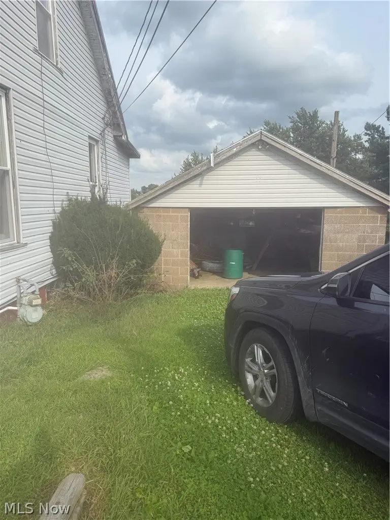 201 Washington Street, Barnesville, OH 43713 - #2