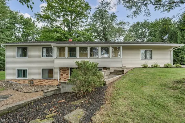 191 Hedgecliff Drive, Aurora, OH 44202