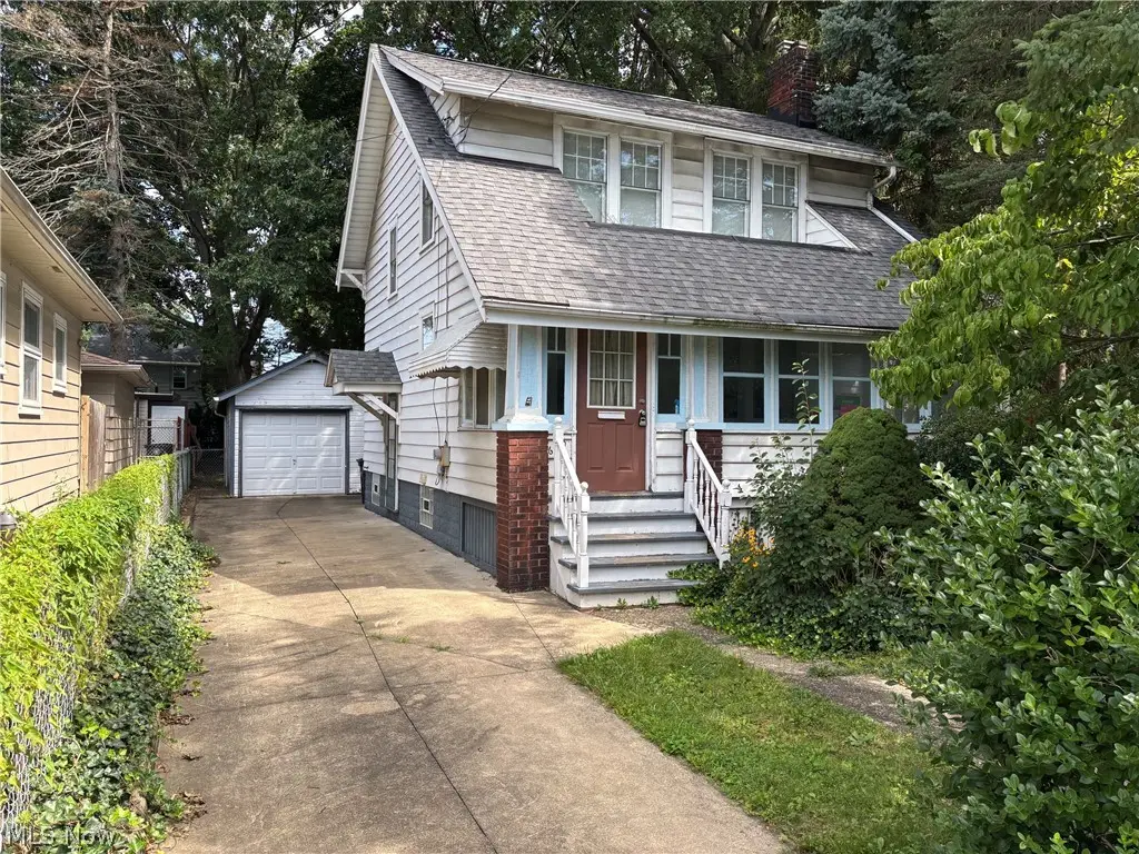 609 E Glenwood Avenue, Akron, OH 44310 - #1